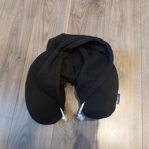 Final Price 🔥Snuggie Travel Pillow with Hood